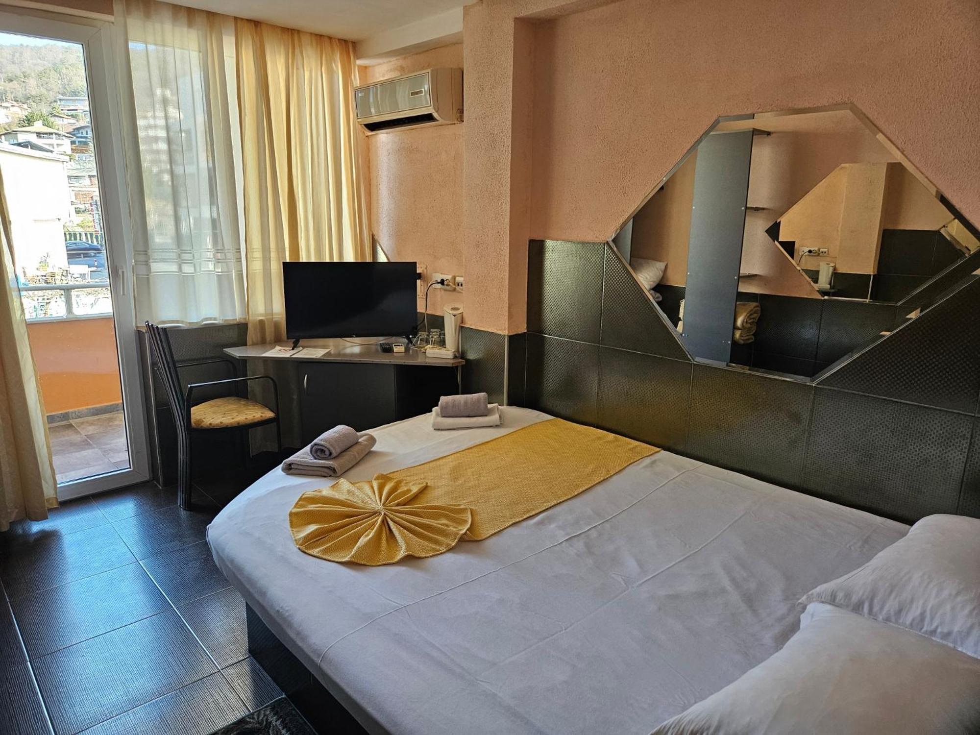 Paralax Hotel Varna Eksteriør bilde